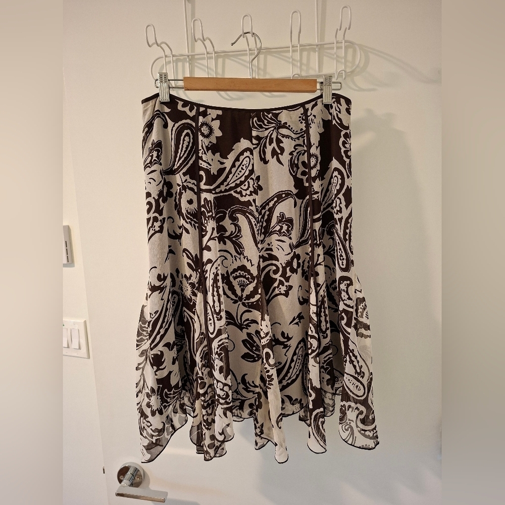 Vintage 100% Silk Feminine Boho Brown & Cream Paisley Print Skirt (Size 12)